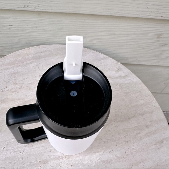 Coors Light Insulated Travel Mug Tumbler NWOT - Picture 3 of 5